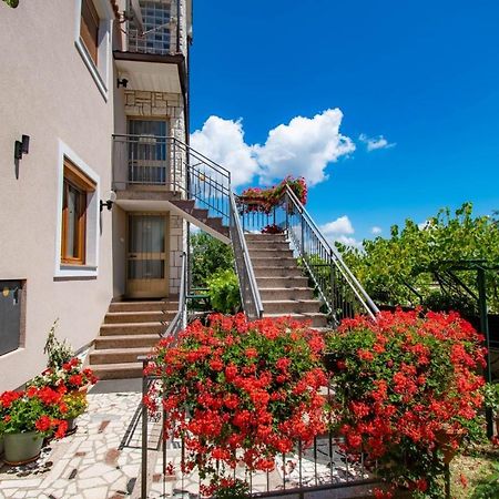 Apartments Kristina Rovinj Exterior photo