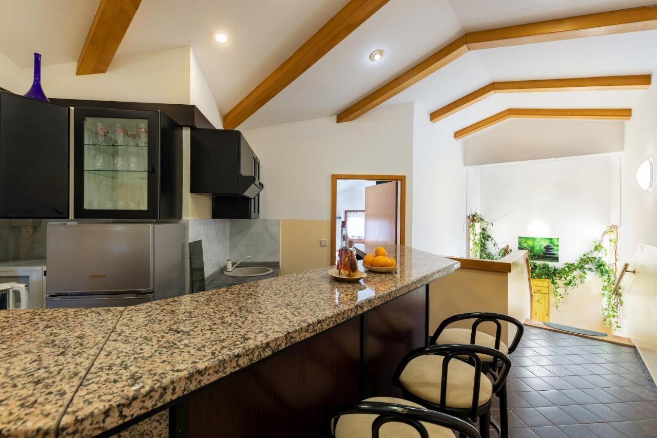 Apartments Kristina Rovinj Exterior photo